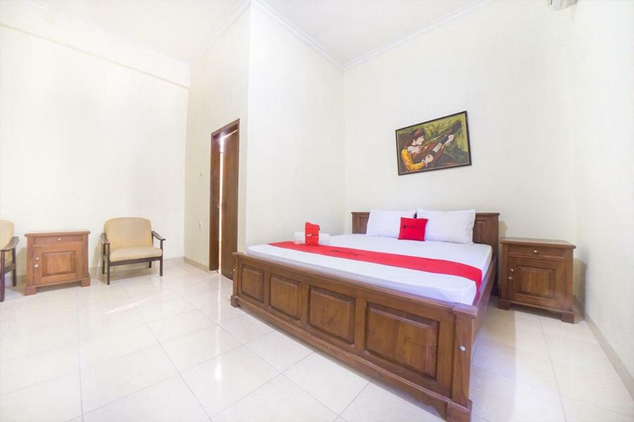 RedDoorz near Nusa Cendana University Kupang  Zewnętrze zdjęcie