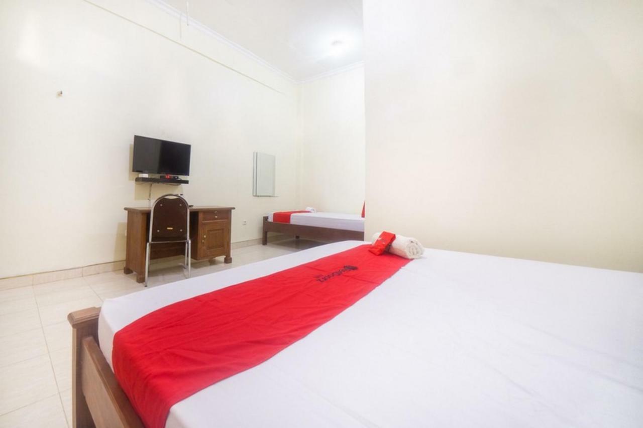 RedDoorz near Nusa Cendana University Kupang  Zewnętrze zdjęcie